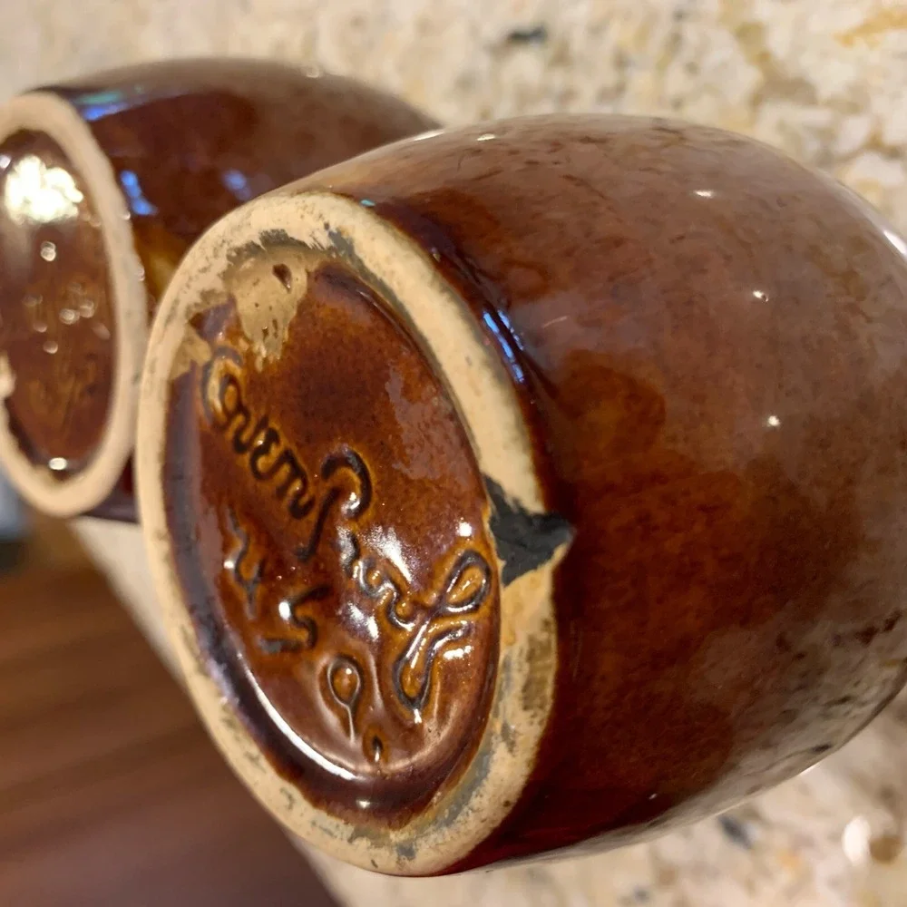 Vintage Salt & Pepper Shakers - Hull Pottery -‎ Brown Drip Glaze -Ovenproof-USA